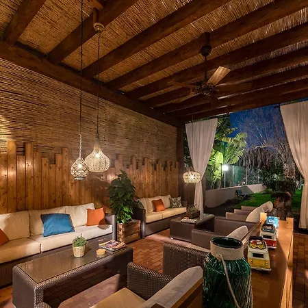 Club Vista Serena Aparthotel 3*
