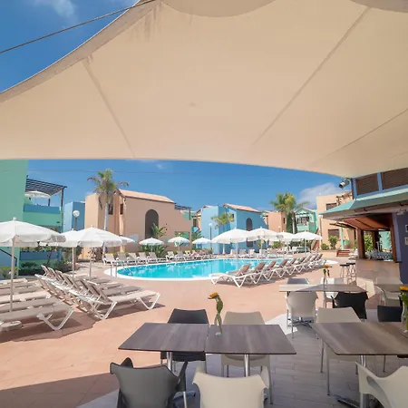 Club Vista Serena 3*