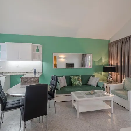 Hotel apartamentowy Club Vista Serena 3*