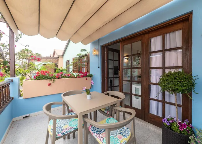 Aparthotel Club Vista Serena 3*