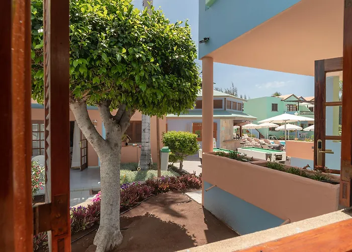 Aparthotel Club Vista Serena 3*